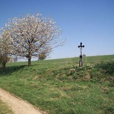 Kříž u cesty pod Křečí