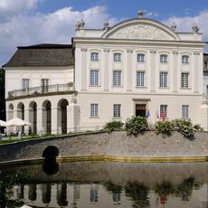 Kurozwęki Palace