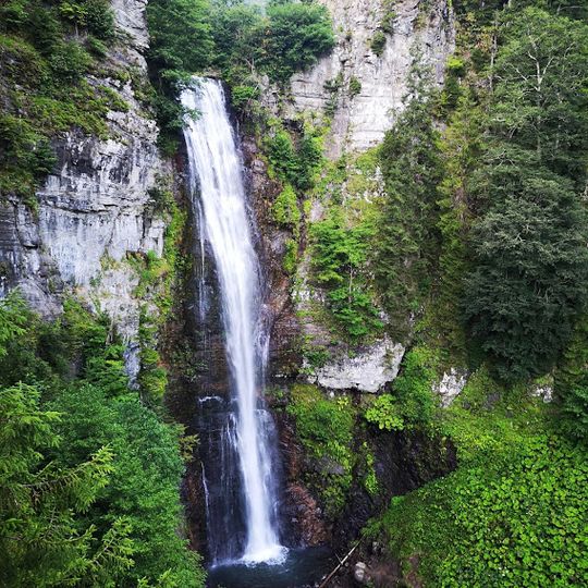 Maral Waterfall