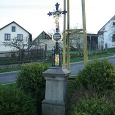 Kříž v Horních Dvorcích