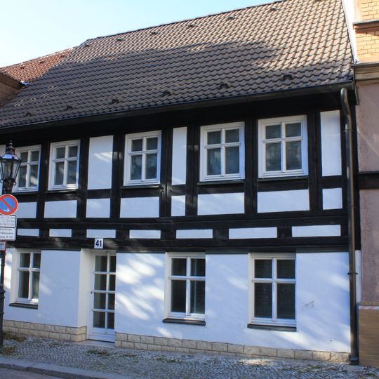 Wohnhaus & Nebengebäude & Handwerkerhaus & Mietshaus Fischerstraße 41