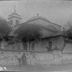 Храм Троицы Живоначальной