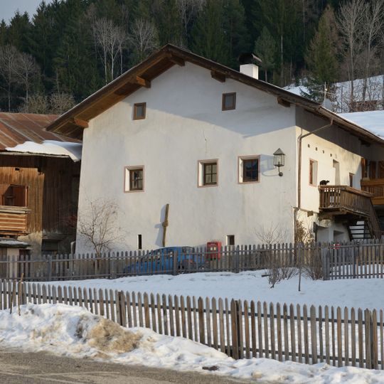 House Tommele Albions