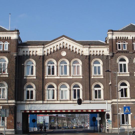 Poortgebouw