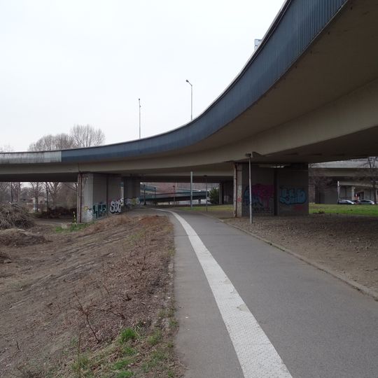 Most rampy most Barikádníků - Povltavská