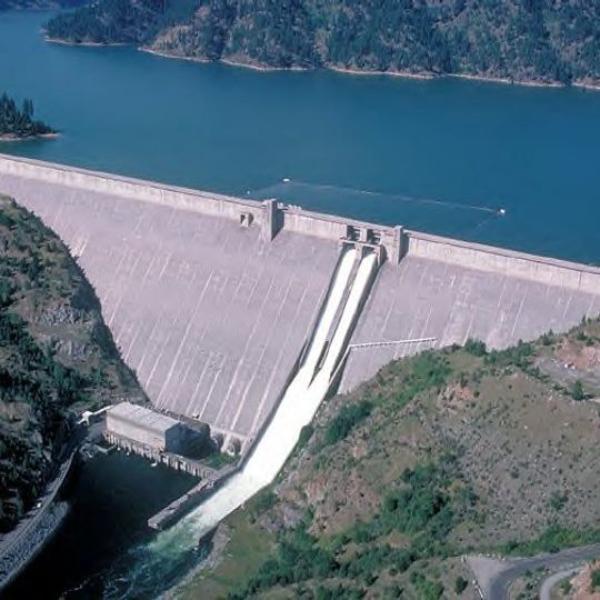 Dworshak Dam
