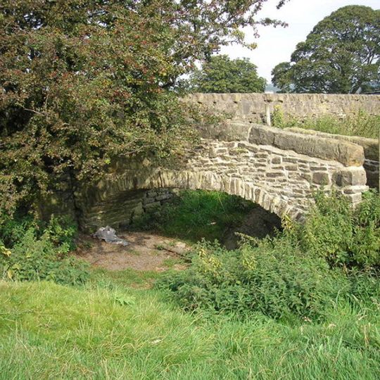 Footbridge 100 Metres North Of Silsden Bridge