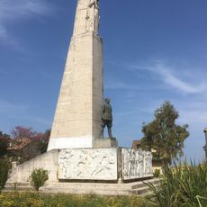 Monumento a Luigi Razza