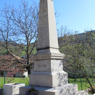 War memorial of Lompnas