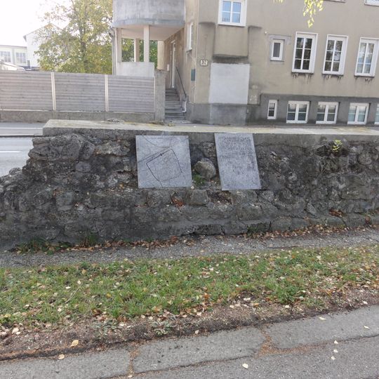 Turm der römischen Stadtbefestigung