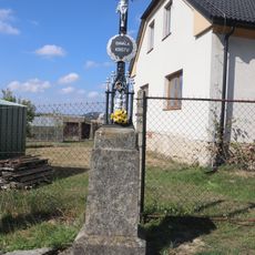 Kříž na západním okraji Horního Újezdu