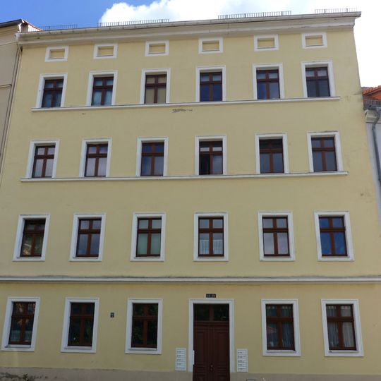 Wohnhaus in geschlossener Bebauung Schanze 18, 19