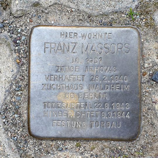 Stolperstein dedicated to Franz Massors