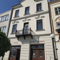 Sigmund Freud square 30