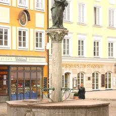 Brunnen, sog. Marienbrunnen