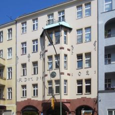 Monumentenstraße 35