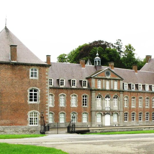 Franc-Waret Castle