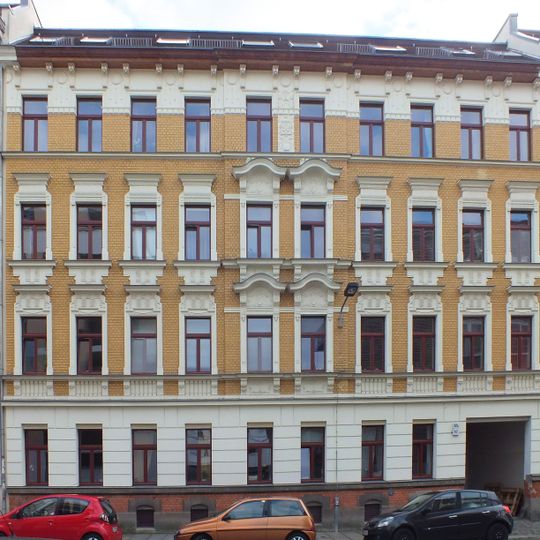 Mietshaus Alfred-Kästner-Straße 82; 82a