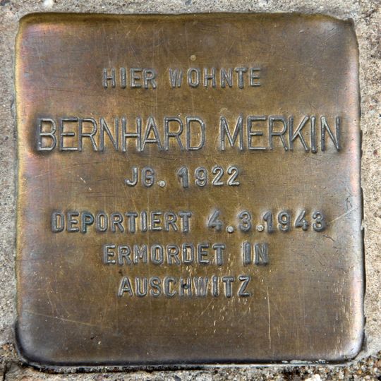 Stolperstein dedicated to Bernhard Merkin
