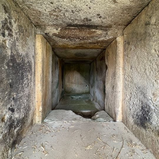Hirano Tsukaanayama Kofun