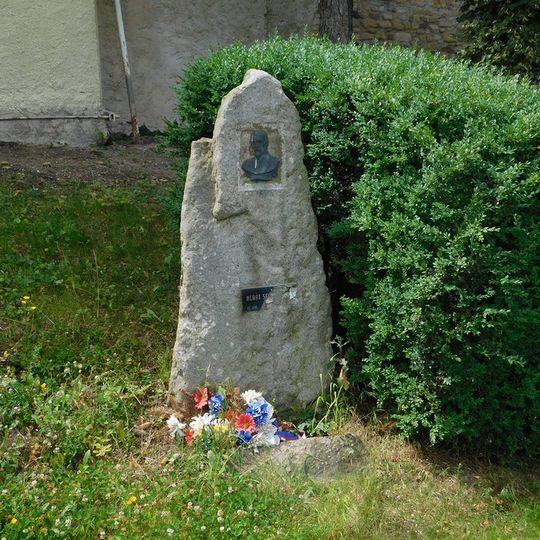 Pomník T. G. Masaryka v Tuchorazi