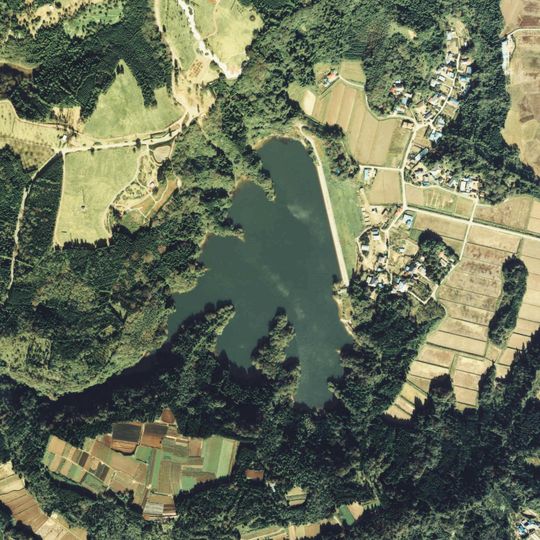 Konaka Pond