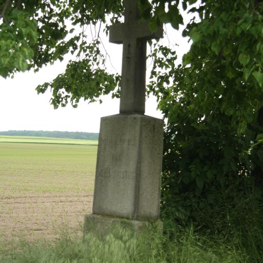 Kříž severně od Zvěrkovic