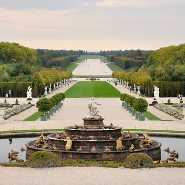 Jardins remarquables du monde : collections botaniques, architecture paysagère et patrimoine végétal