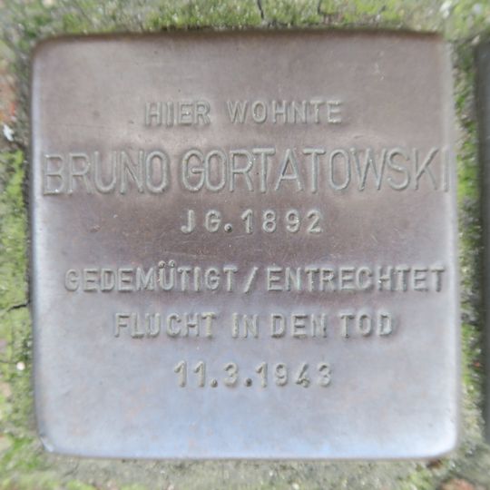 Stolperstein en memoria de Bruno Gortatowski