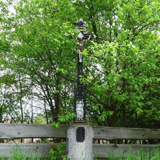 Kříž v Opalicích