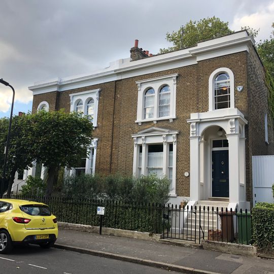 13-16, Albion Square E8