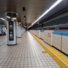 Marunouchi Footbridge