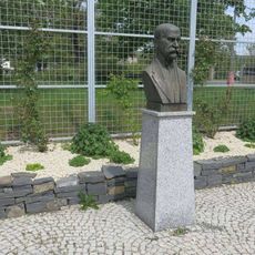 Masarykův pomník v parku v Masarykově ulici v Chabařovicích