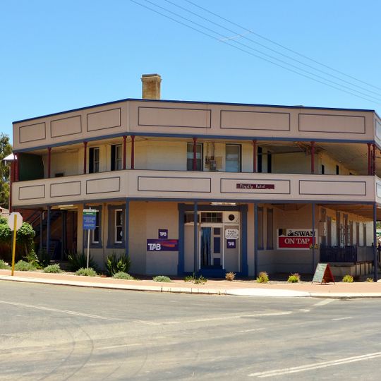 Pingelly Hotel