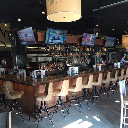 Bar Louie