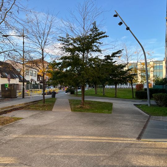 Parvis Georges-Marchais