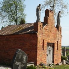 Josvainiai tomb chapel