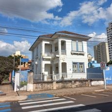 Rua Dona Alexandrina, 2136