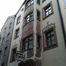 Burgriesenhaus