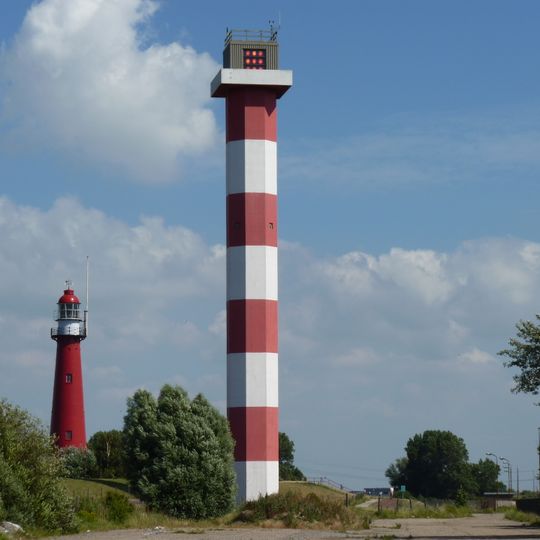 Hoek Van Holland Range Rear