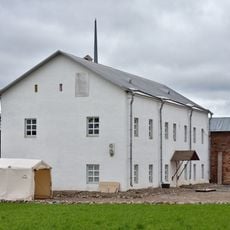 Западный келейный (хозяйственный) корпус (Зеленец)