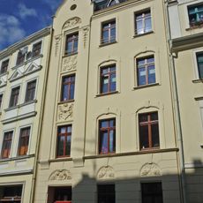 Mietshaus in geschlossener Bebauung Lunitz 16