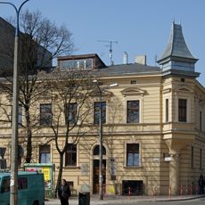 Rynek Dębnicki 6 / Tyniecka 2