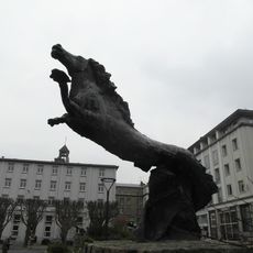 Statue