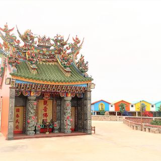 Houluo Longching Temple