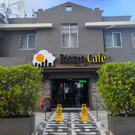 Bistro Café