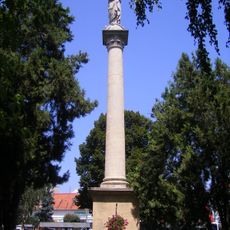 Mariánsky stĺp, socha