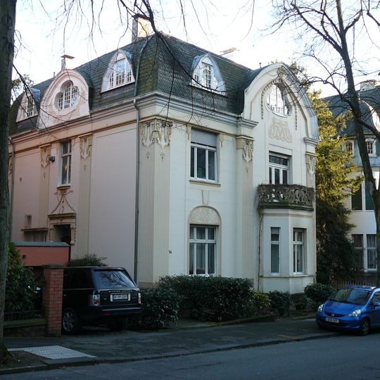 Moltkestraße 14