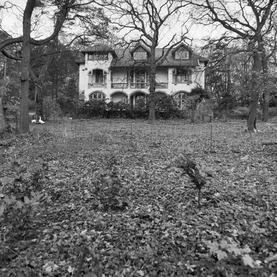 Koninginneduinweg 7, Bloemendaal