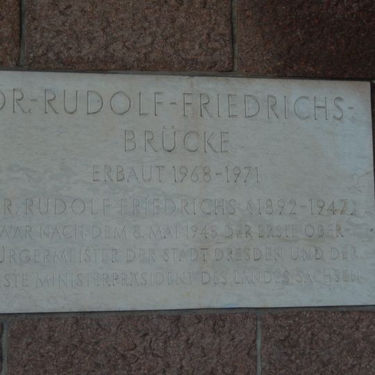 Gedenktafel für Rudolf Friedrichs